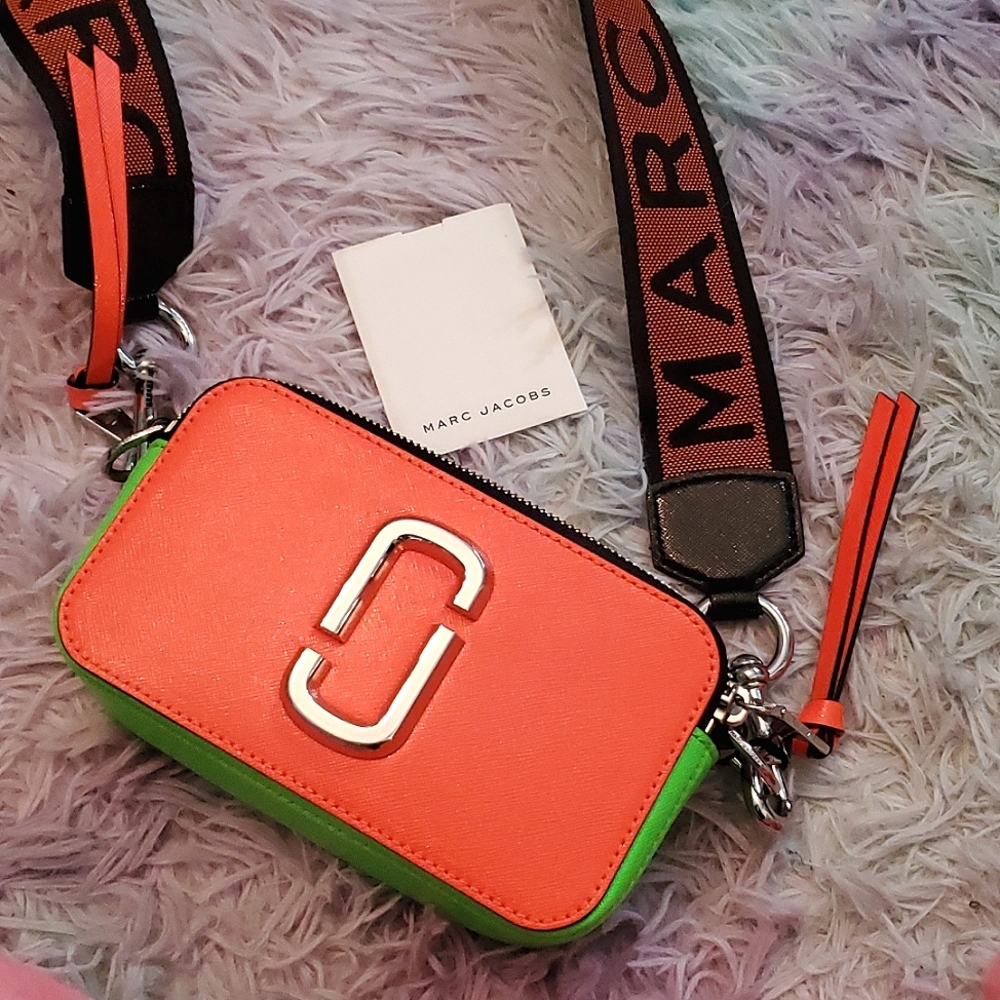 Marc jacobs snapshot purse . Orange Green and gray body.